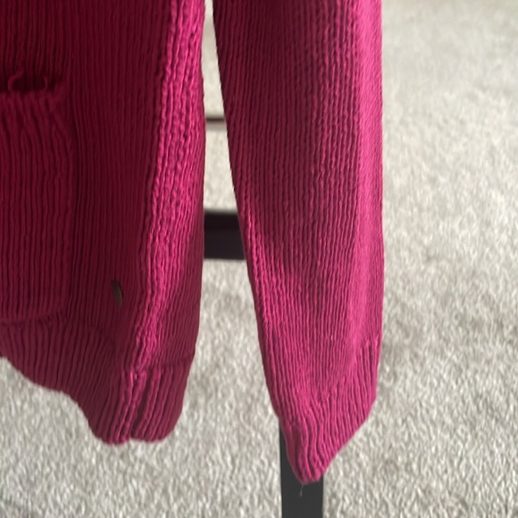 Women’s Pink (Magenta) Full Zipper Knit Cardigan, size medium . - Picture 3 of 4
